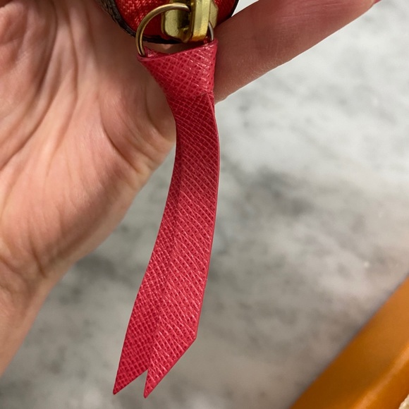 Louis Vuitton Zippy Multicartes Corail - Picture 7 of 15